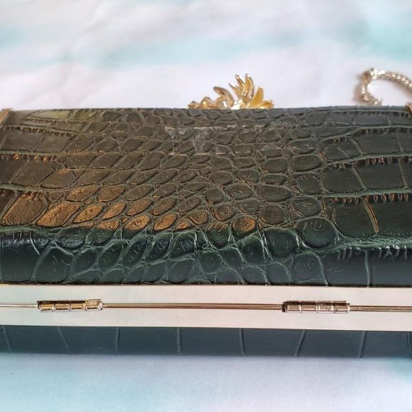 Zara Pineapple Purse with Chain - Picture 6 of 6